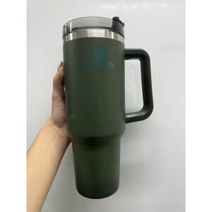 Authentic Stanley Quencher H2.0 FlowState™ Tumbler (40oz) Green